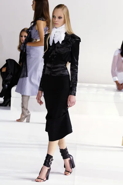 Look 42